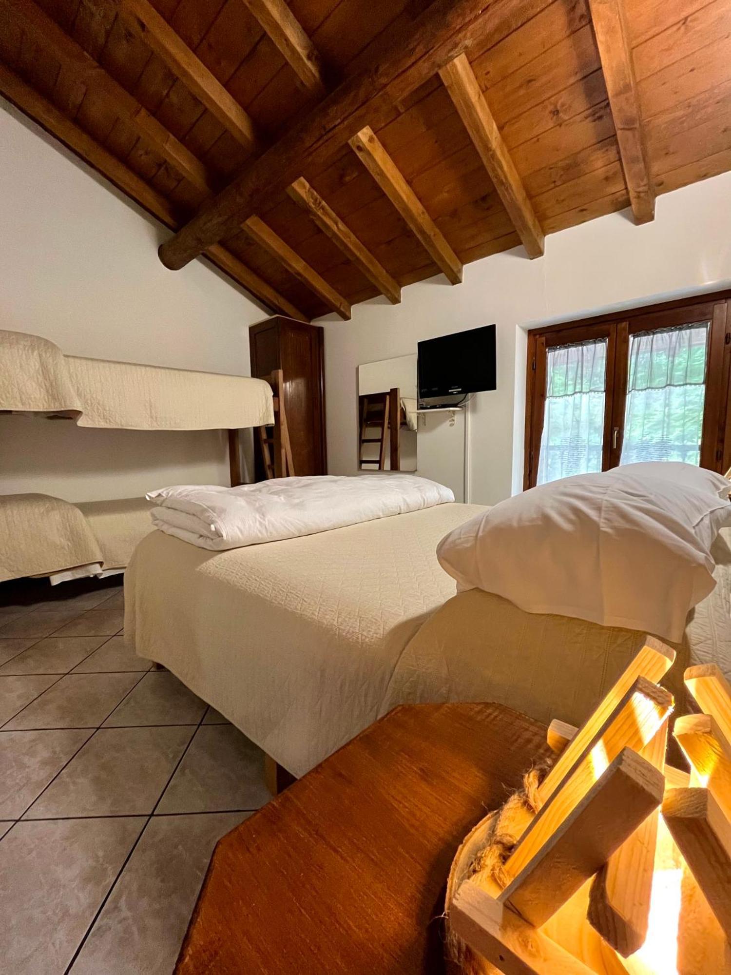 Agriturismo La Vecchia Chioderia Grandola ed Uniti Exteriér fotografie